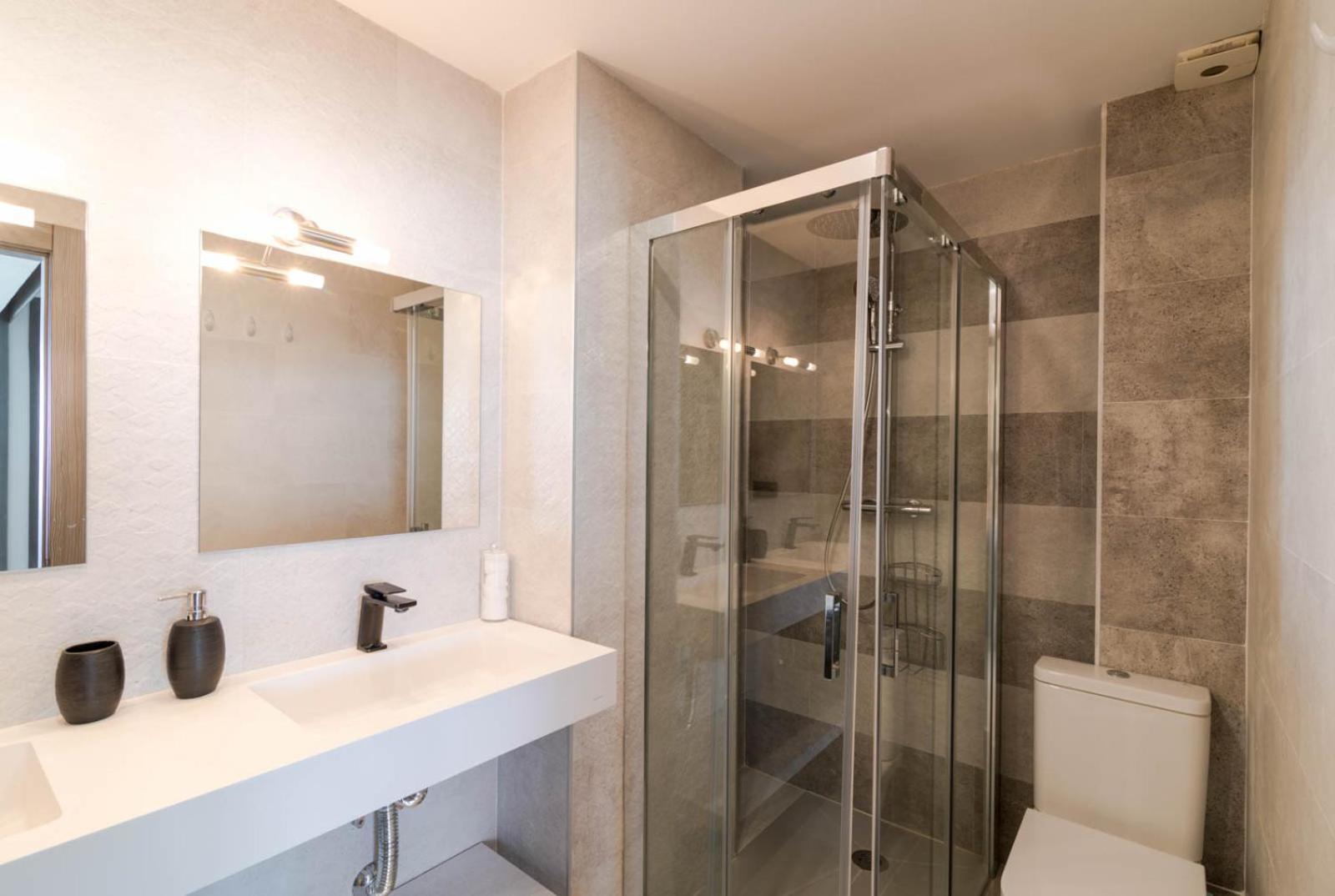 Deluxe Supreme Apartment มาลากา ภายนอก รูปภาพ