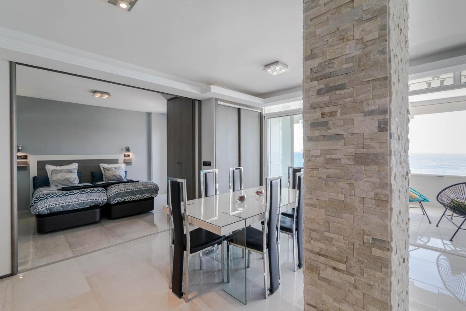 Deluxe Supreme Apartment มาลากา ภายนอก รูปภาพ