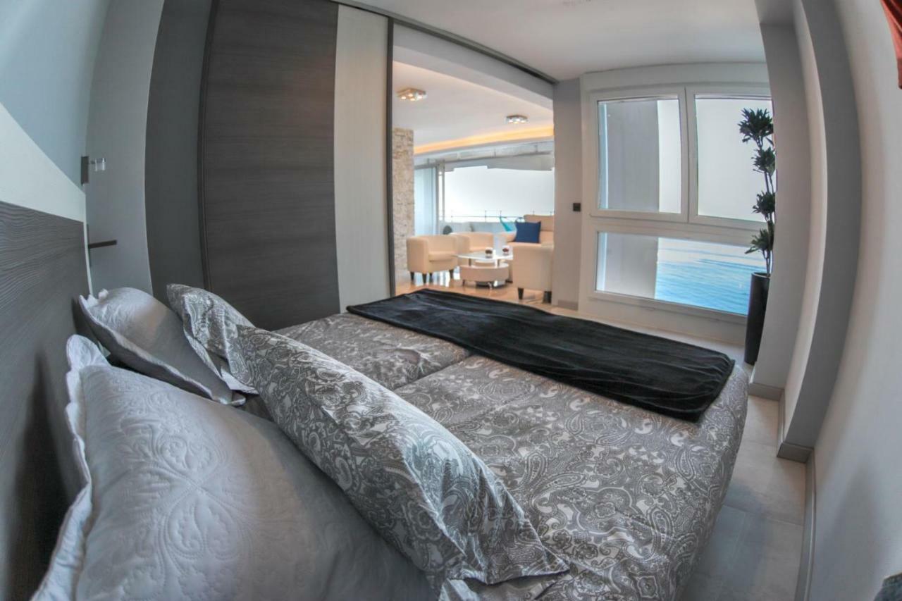 Deluxe Supreme Apartment มาลากา ภายนอก รูปภาพ
