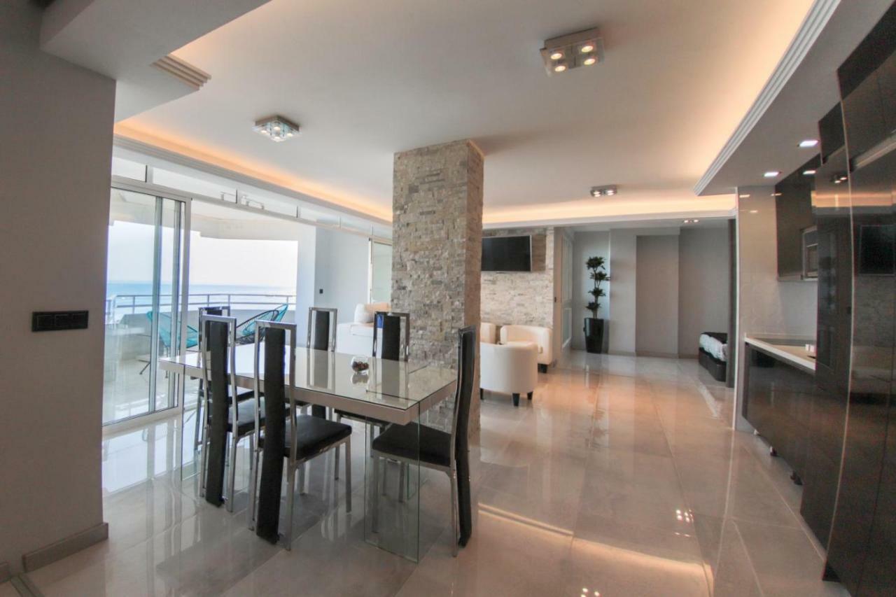Deluxe Supreme Apartment มาลากา ภายนอก รูปภาพ