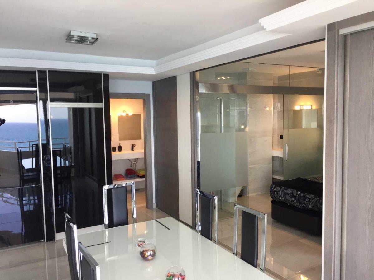Deluxe Supreme Apartment มาลากา ภายนอก รูปภาพ